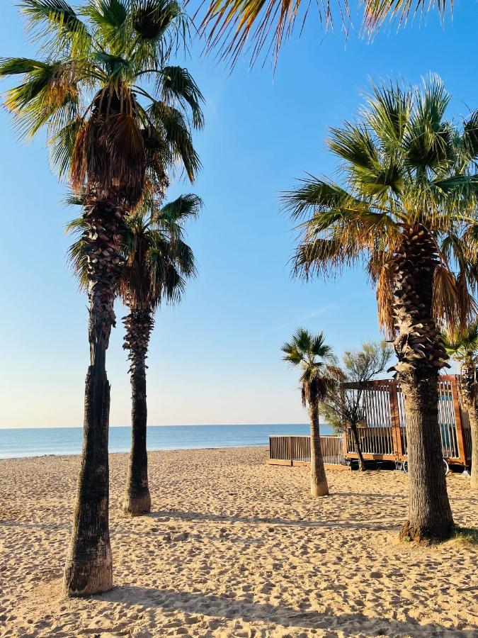 Fréjus Studio De Standing Climatise, Avec Piscine, Proche De La Mer מראה חיצוני תמונה
